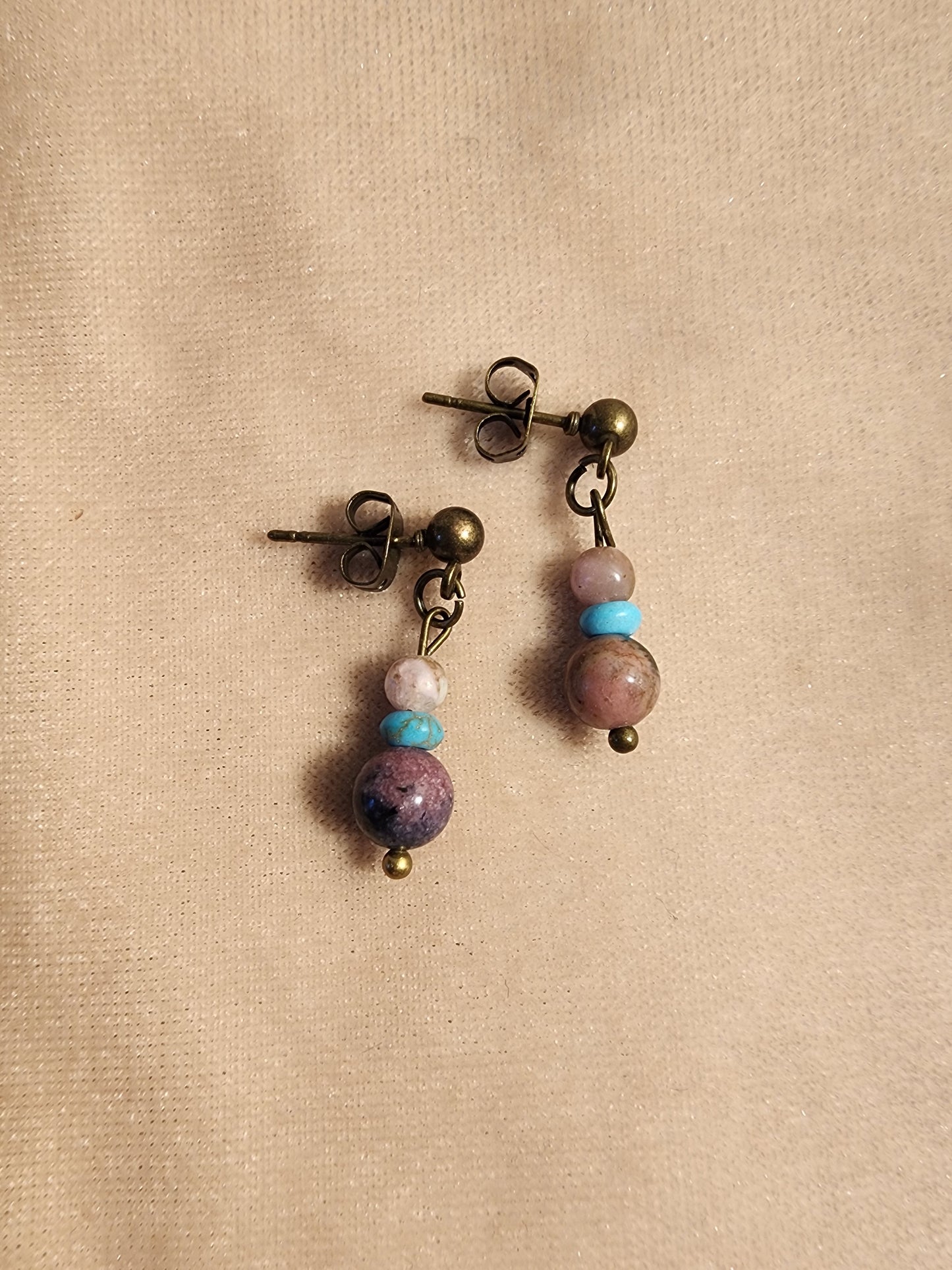 Small dangle earrings