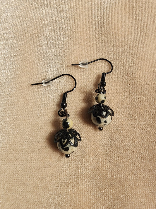 Dangle earrings